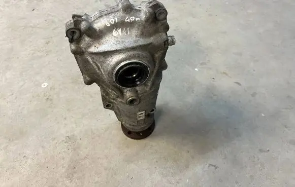 BMW X3 G01 Front differential 8679981