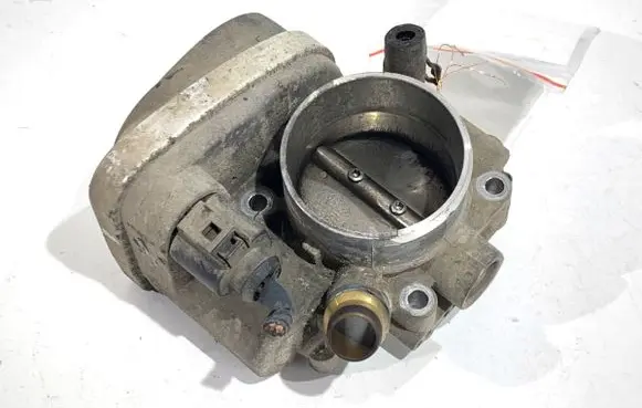 Opel Zafira B Engine shut-off valve 55353801