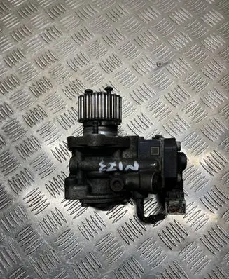 Volvo XC60 Fuel injection high pressure pump 31405129 HP5S0013 04R04333