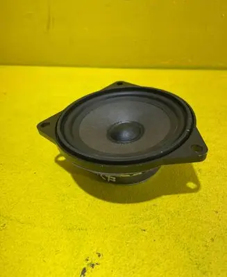 Mini One - Cooper Coupe R56 Front door speaker 3428196