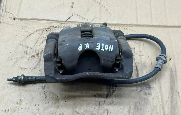 Nissan Note (E12) Front brake caliper