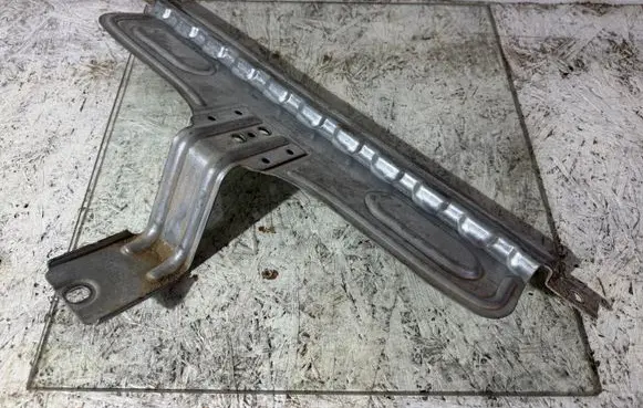 Volvo XC90 Battery bracket 8697005