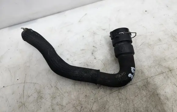 Volvo S60 Engine coolant pipe/hose S0000379