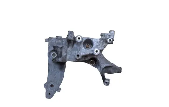 Peugeot Partner Engine mounting bracket 9674030280 C4003746SE