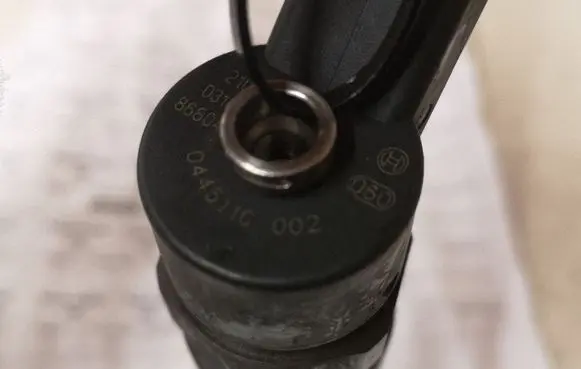Alfa Romeo 156 Fuel injector 0445110002