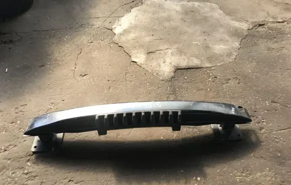 Volkswagen New Beetle Front bumper cross member 1C0807311H 1C0805551S 1C0807333C