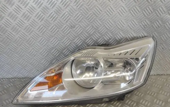 Ford Focus Headlight/headlamp 8M5113101AC 0077R00