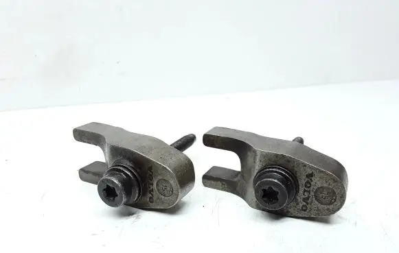 Volvo V60 Fuel Injector clamp holder