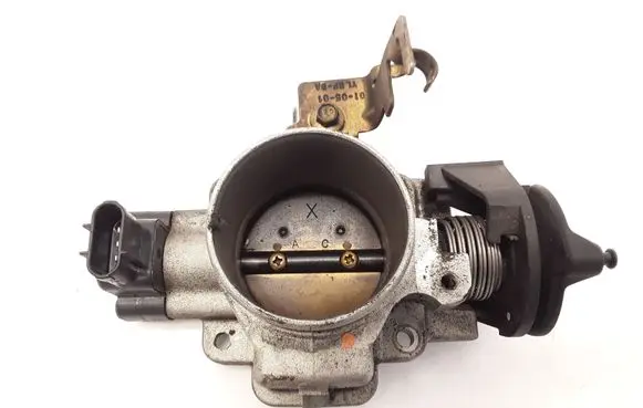 Ford Maverick Throttle valve YL8PBA