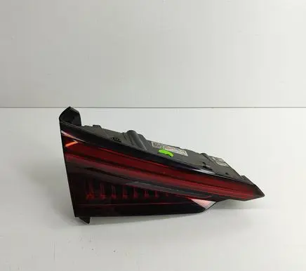 Audi A5 Tailgate rear/tail lights 8W6945093J