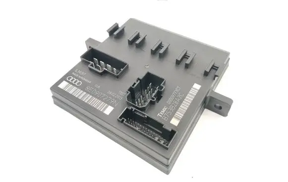 Audi A4 S4 B7 8E 8H Comfort/convenience module 8E0907279N
