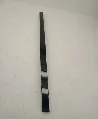 BMW X5 F15 Rear door window/glass frame 7289658