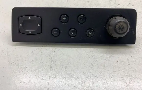 Renault Scenic II - Grand scenic II Head unit multimedia control 8200107974