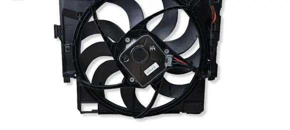 BMW 4 F36 Gran coupe Electric radiator cooling fan 8641965 5020682 15272311