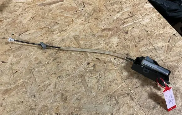Ford Focus Front door interior handle 