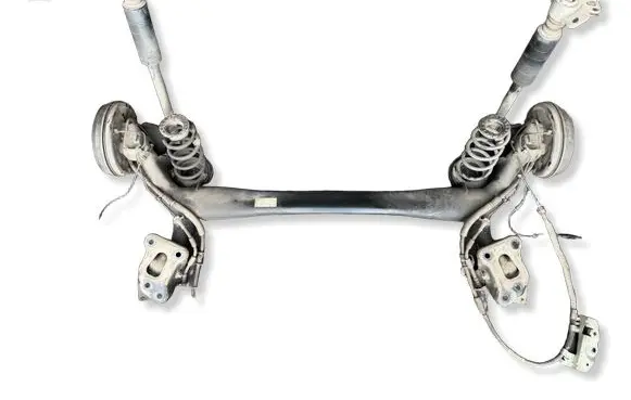 Fiat 500L Rear axle beam 