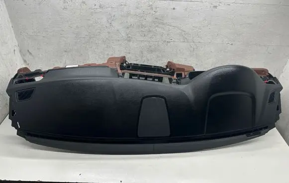 BMW 5 F10 F11 Dashboard 9166657 12B345FB 0500001