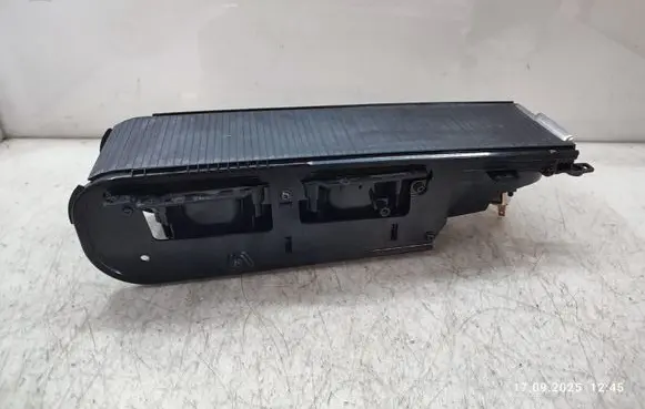 Volvo S90, V90 Cup holder front 31377368