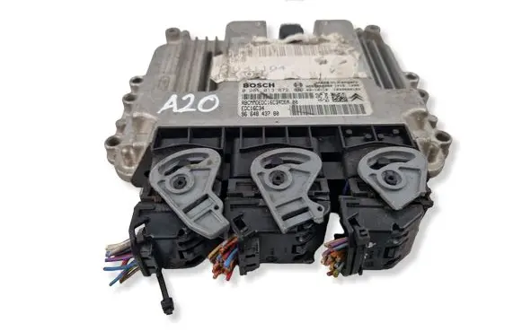 Peugeot 208 I Engine control unit/module 9664843780 0281013872 9653958980