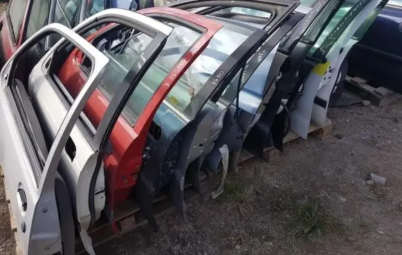Citroen C5 Front door