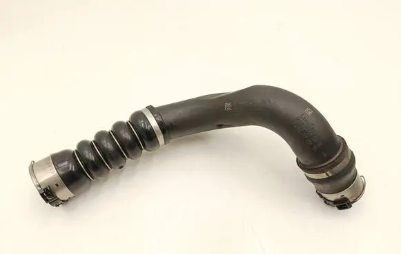 BMW 2 F46 Intercooler hose/pipe 8585294 2350010 11279414