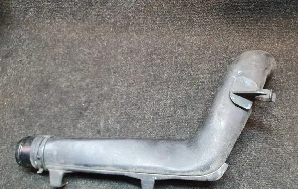 Volkswagen Golf IV Intercooler hose/pipe 1J01457700