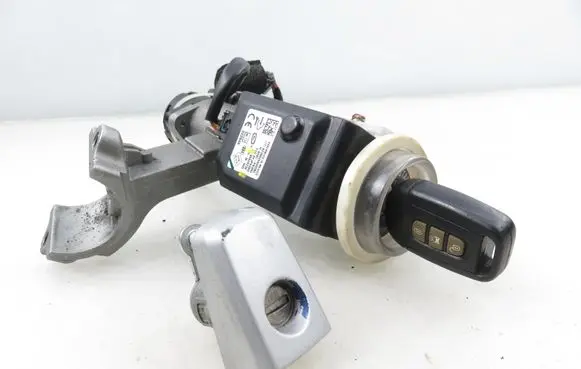 Chevrolet Captiva Ignition lock 96628238