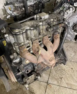 Opel Omega A Engine 92670 20E 76124