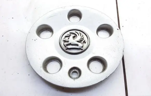 Opel Vectra B R12 wheel hub/cap/trim 9156004 9156003