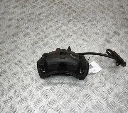 Mitsubishi L200 Front brake caliper 4605A202