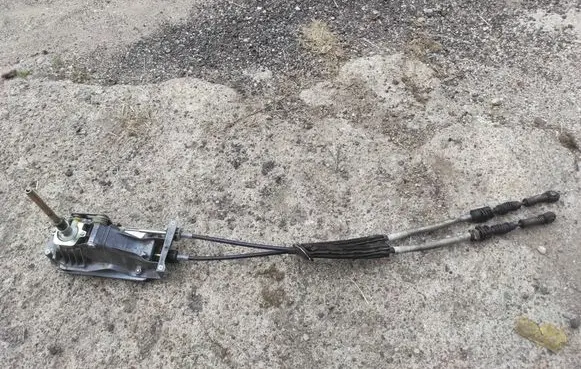 Seat Alhambra (Mk1) Gear shifter/selector 1J0711565