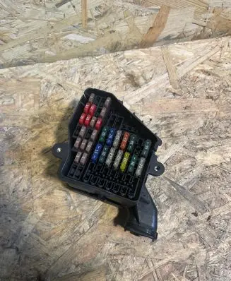 Audi A6 S6 C6 4F Fuse box set 8D1941824