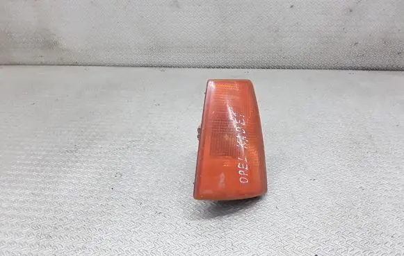 Opel Kadett E Front indicator light