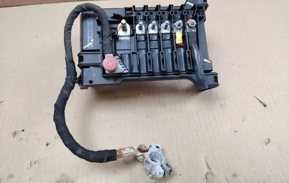 Skoda Enyaq iV Fuse box set 1EA937548A