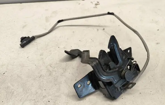 Hyundai Kona I Engine bonnet/hood lock/catch 81130K4900