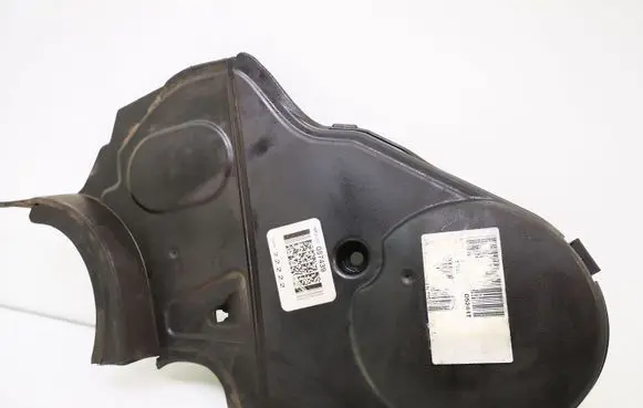 Volvo V70 Timing belt guard (cover) 8631627 1335