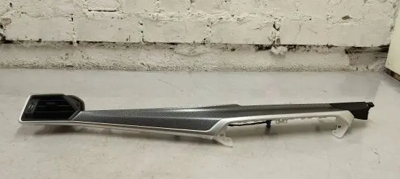 BMW i4 Dashboard glove box trim 3036875 9p962571808 5a3b8d9