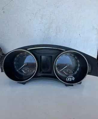 Skoda Superb B6 (3T) Speedometer (instrument cluster) 3T1920841E 0952501588 V0009000