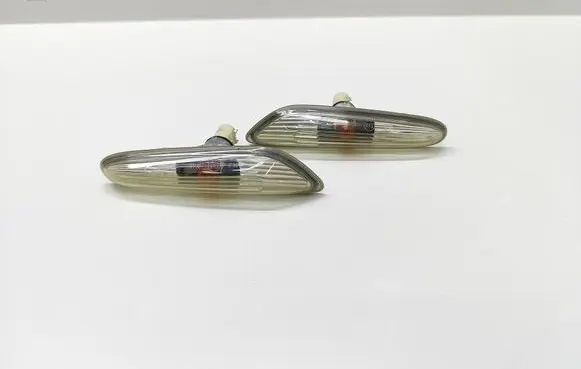 BMW 5 E60 E61 Front fender indicator light 7165741 71657411 8382104