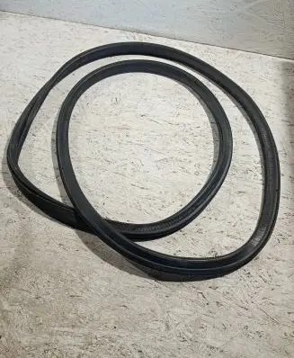 BMW 3 E90 E91 Seal rubber (tailgate) 7060639