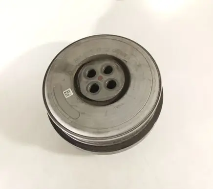 Mercedes-Benz C W205 Crankshaft pulley A6510351712