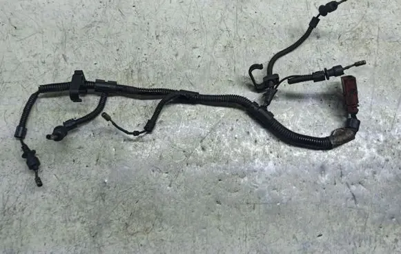 Volkswagen Touareg I Fuel injector wires 