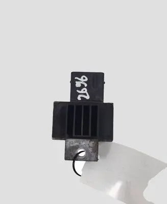 Nissan Qashqai Glow plug pre-heat relay 9640469680A