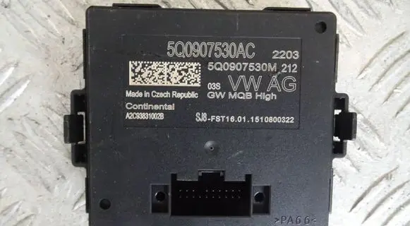 Volkswagen Golf VII Gateway control module 5Q0907530AC