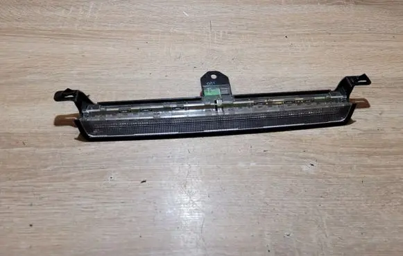 Volvo V70 Third/center stoplight 9154505