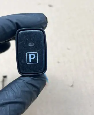 Toyota Prius (XW30) Hand parking brake switch 15C315