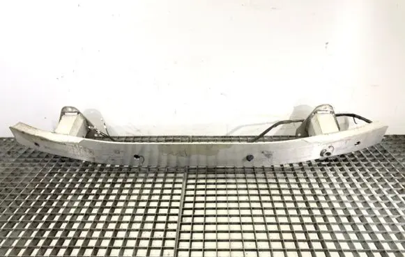 Jeep Cherokee Rear bumper support beam 