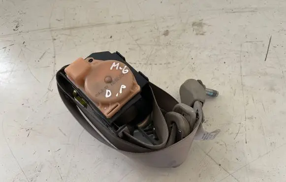 Mazda 6 Front seatbelt C9283N