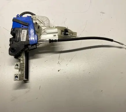 KIA Sportage Front door lock 81310-F1210