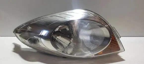 Nissan Note (E11) Headlight/headlamp 175011A02A 89902136 260609U10A